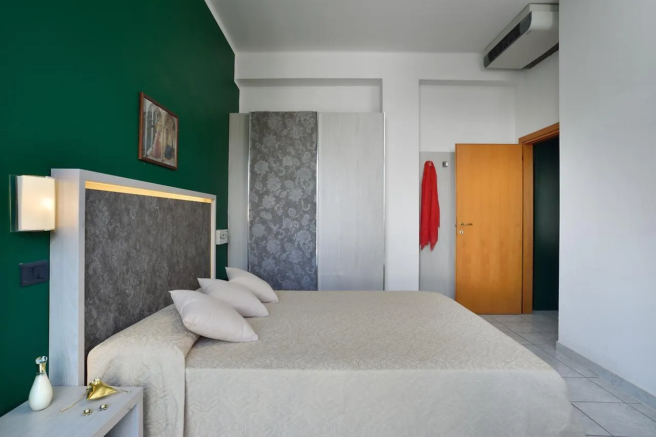 Residence Margherita Cattolica Aparthotel